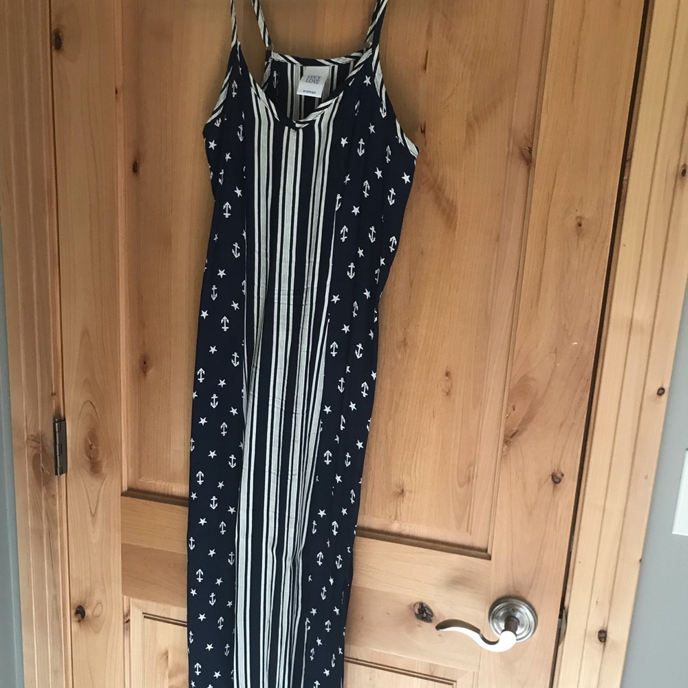 Blue and white, star-striped maxi dress with slits